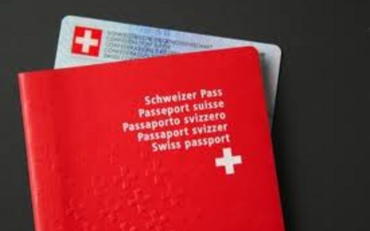 Ferien - Ist der Pass oder die Identitätskarte noch gültig?